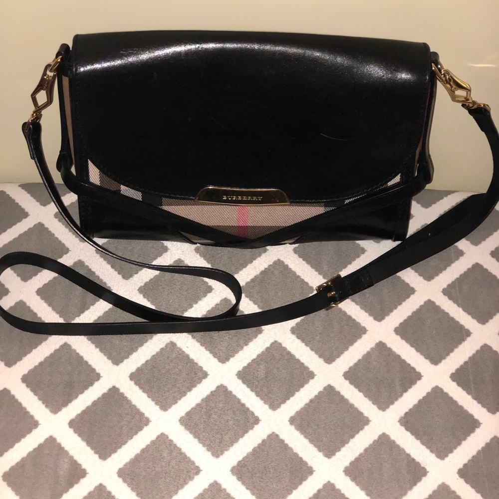 Burberry Crossbody bag